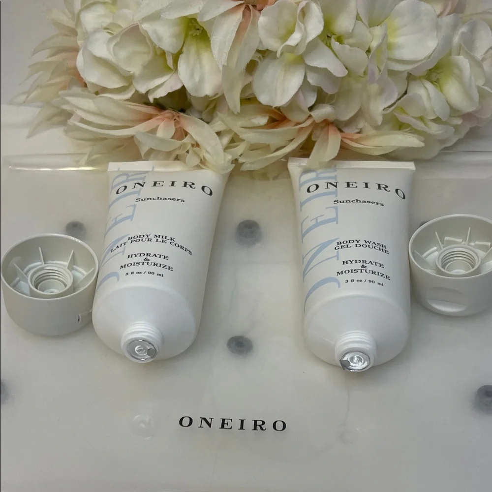 Oneiro Sunchasers Body Wash and Body Milk with Bag